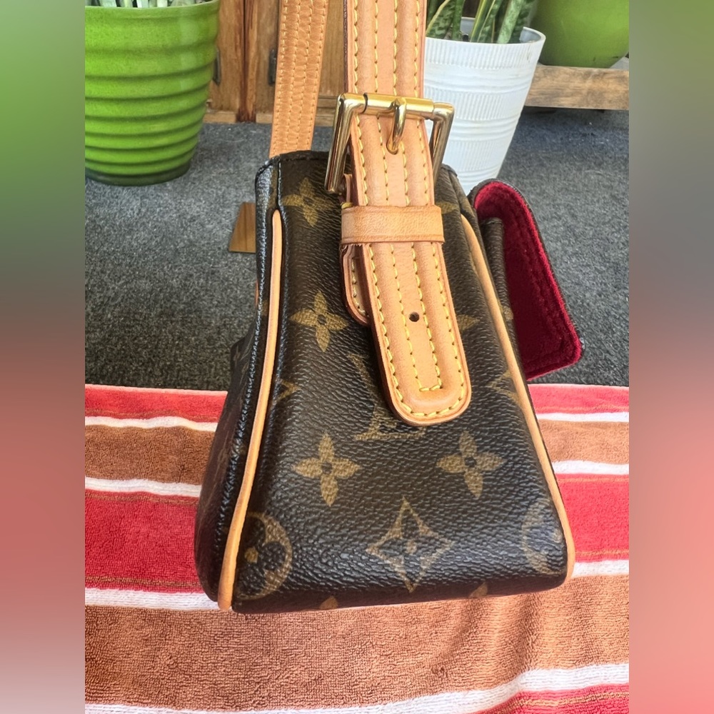 🔥🔥Louis Vuitton Viva Cite🔥🔥 - Picture 2 of 16